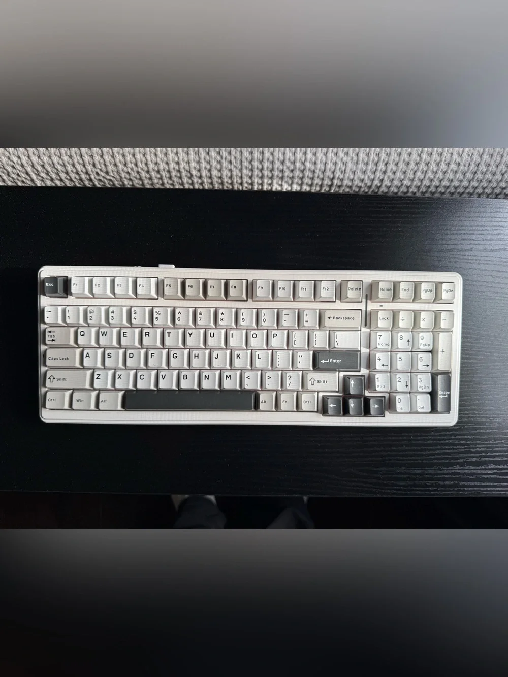 Wireless keyboard